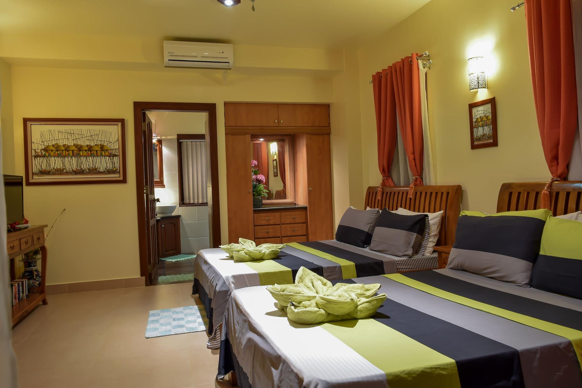 Tribal Hills Mountain Resort Puerto Galera Exterior photo